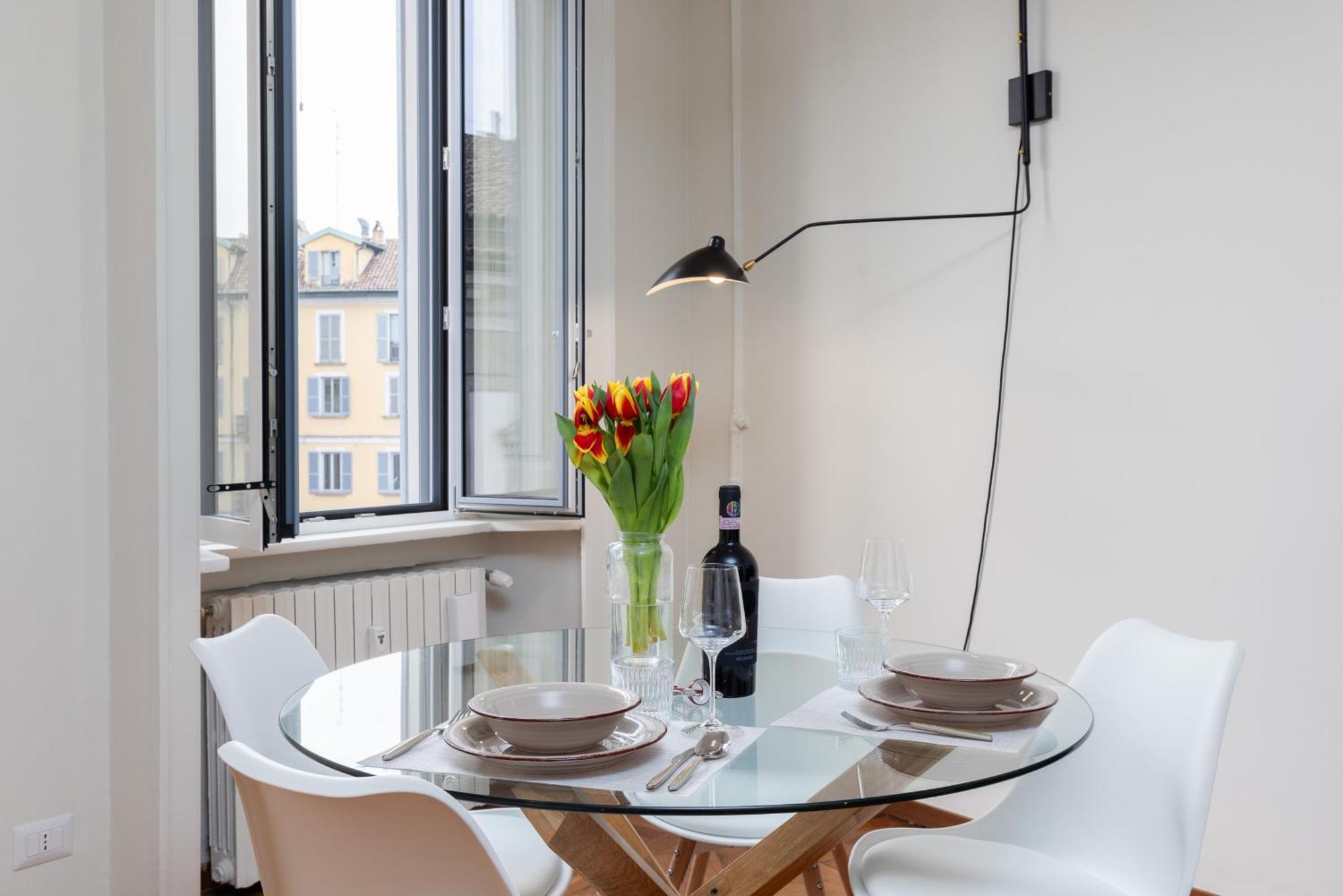 Living Uniqc Apartment - Duomo Milano Esterno foto